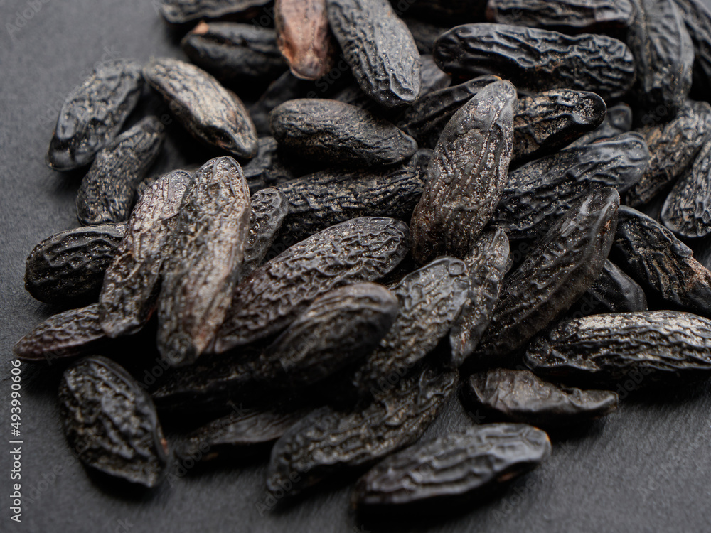 Tonka whole beans conventional Tonka whole beans conventional