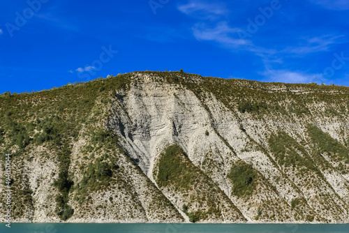 Fototapeta Naklejka Na Ścianę i Meble -  Cliff in the Alpes de Haute-Provence, France/Falaise dans les Alpes de Haute-Provence, France