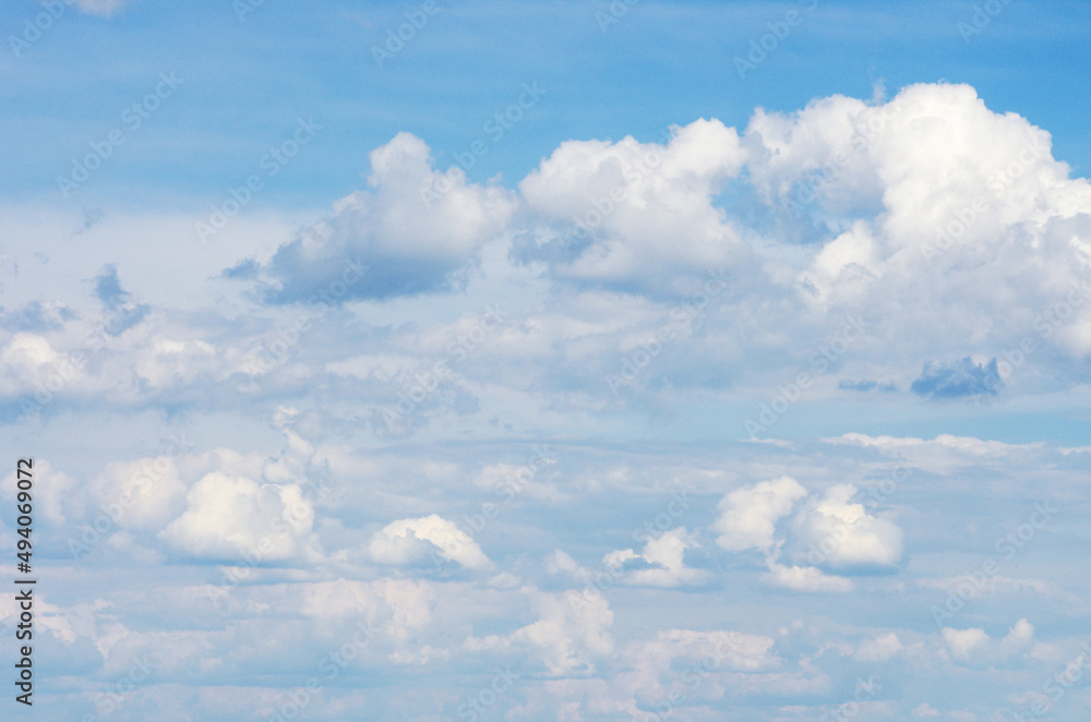 Fototapeta premium White clouds in blue sky