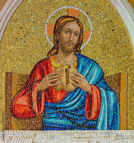 BARI, ITALY - MARCH 5, 2022: The mosaic of Jesus at the Breaking of Bread in ...