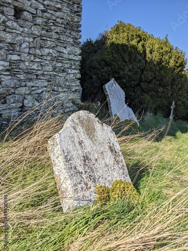 Canvas Print Killelan fortified church graveyard, early medieval Ireland