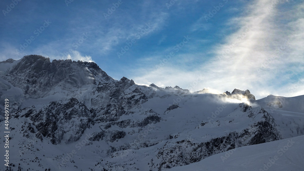 Fototapeta premium winter mountains and clouds