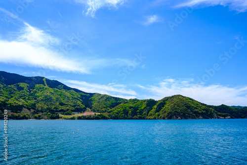 若狭小浜　田烏港と釣姫港の絶景と灯台 © パーシー