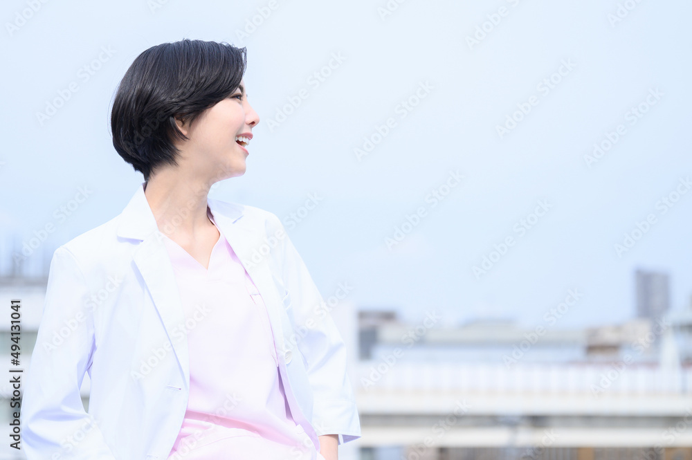 頼れそうなカッコイイ女医さん 頼れそうなカッコイイ女医さん