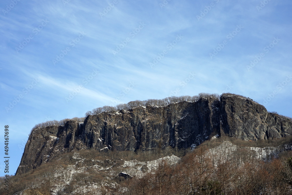 岩山