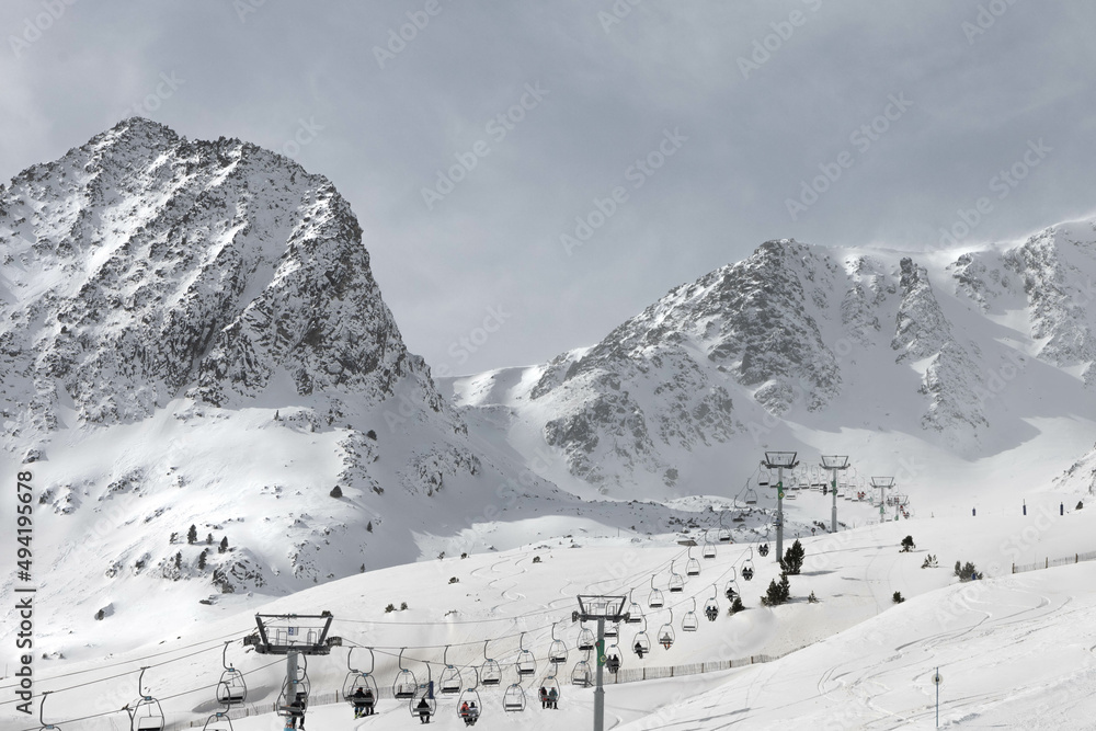 Obraz na płótnie Pyrenees mountains in Andorra, Pas de la casa, snowed windy and cloudy w salonie