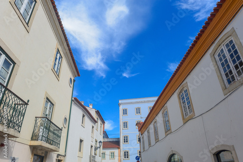 Altstadtgasse in Tomar, Portugal