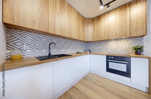 Wnętrze kuchenne w stylowym apartamencie