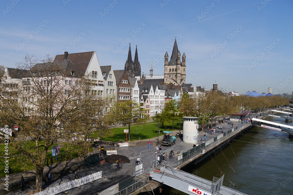 Rheinufer in Köln