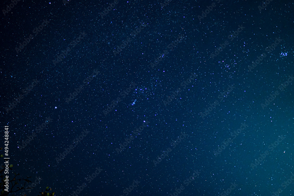 Obraz premium 沖縄 冬の満天の星空