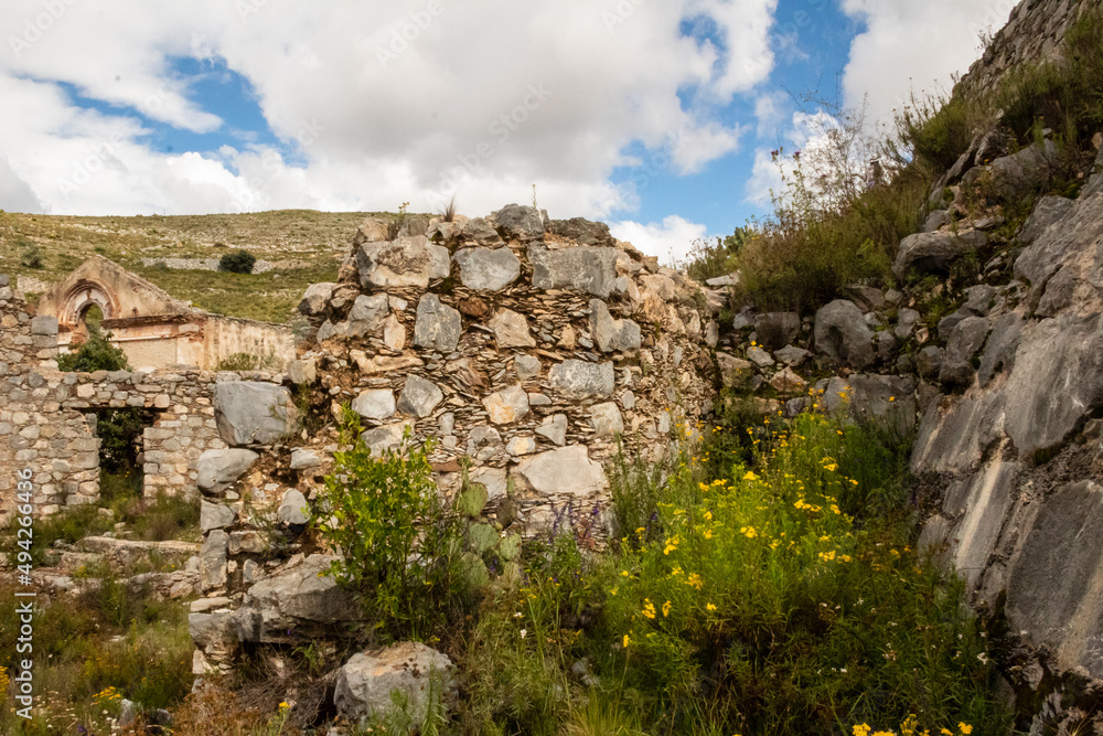 Pueblo fantasma, mina abandonada Real de Catorce