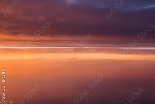 Sonnenuntergang / Abendrot - Blick aus dem Flugzeug © Christian Palent