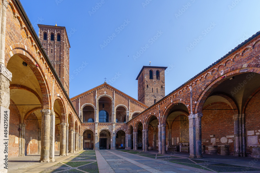 Basilica di Sant Ambrogio, in Milan