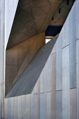 Budynek Centrum Naukowego w Warszawie, nowoczesna architektura