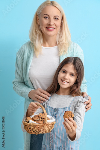 Mature woman, her little gr...