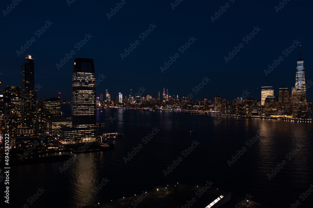 Fototapeta premium sunset over manhattan