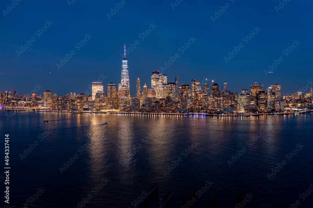 Fototapeta premium sunset over manhattan