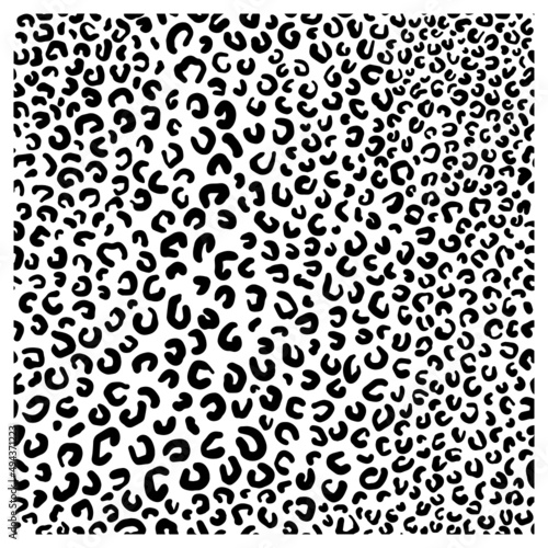 Leopard print, animalistic seamless pattern