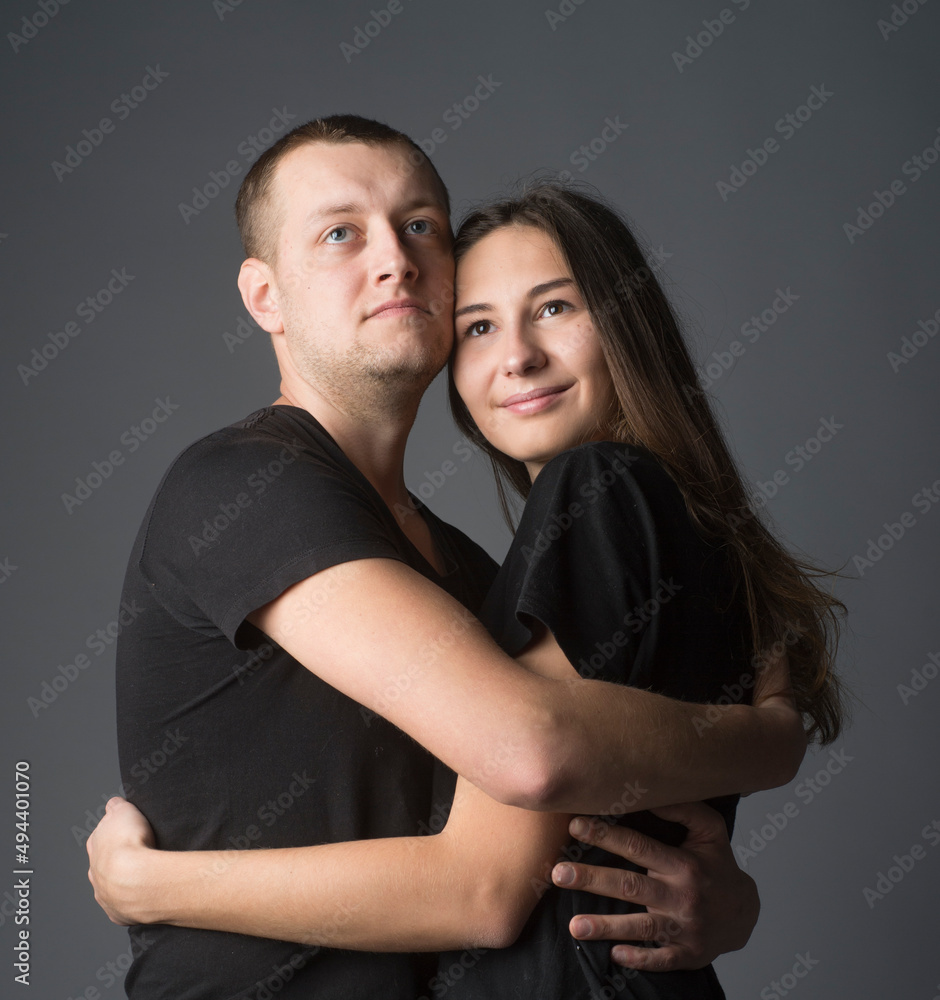 close-up portrait of a pair of beautiful young guys and girls with a range of emotions and views on a dark background
close-up portrait of a pair of beautiful young guys and girls with a range of emotions and views on a dark background
