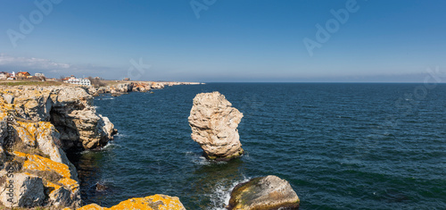 Felsklippen von Tyulenovo an der Bulgarischen Schwarzmeerküste