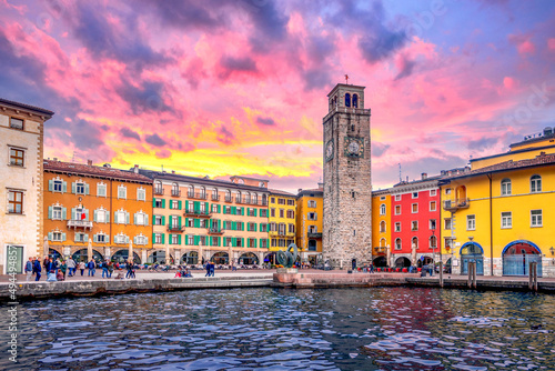 Altstadt von Riva del Garda, Italien  photo