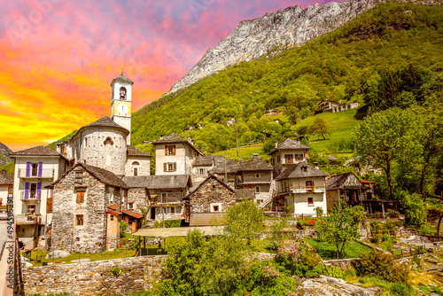 Verzascatal Lavertezzo, Tes...