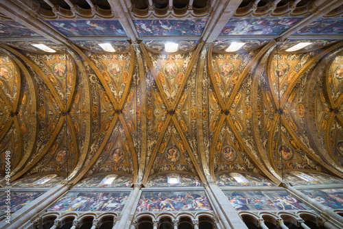 Obraz na płótnie Frescoes on the vault of the Cathedral of Santa Maria Assunta in Parma, Italy w salonie
