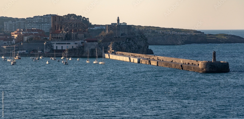 Fototapeta premium Castro-Urdiales (Cantabria)