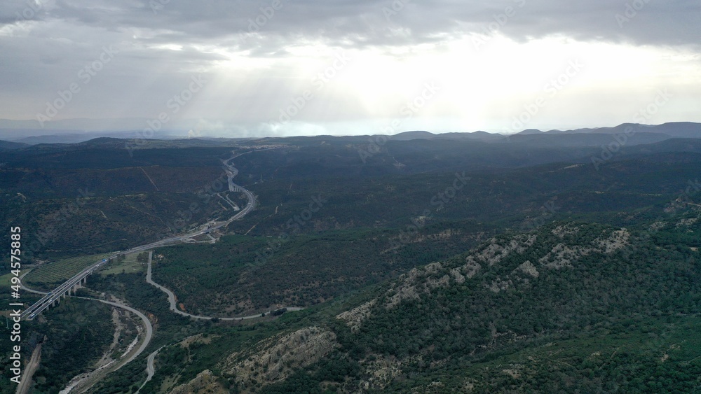 survol du parc naturel de Despenaperros en Espagne massif montagneux en Andalousie, Espagne survol du parc naturel de Despenaperros en Espagne massif montagneux en Andalousie, Espagne