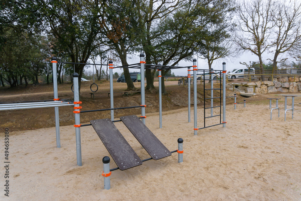 Calisthenic structures for all levels in a public park Calisthenic structures for all levels in a public park