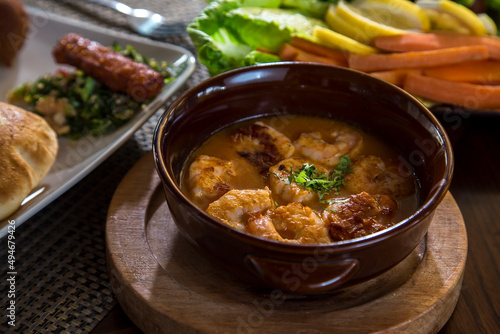 shrimps soup with vegeables