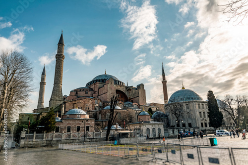Blue Mosque (Sultanahmet Camii), Bosporus and asian side skyline, Istanbul, Turkey