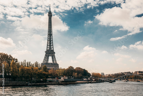 eiffel tower with blue sky and clouds in autumn © Francesca Emer