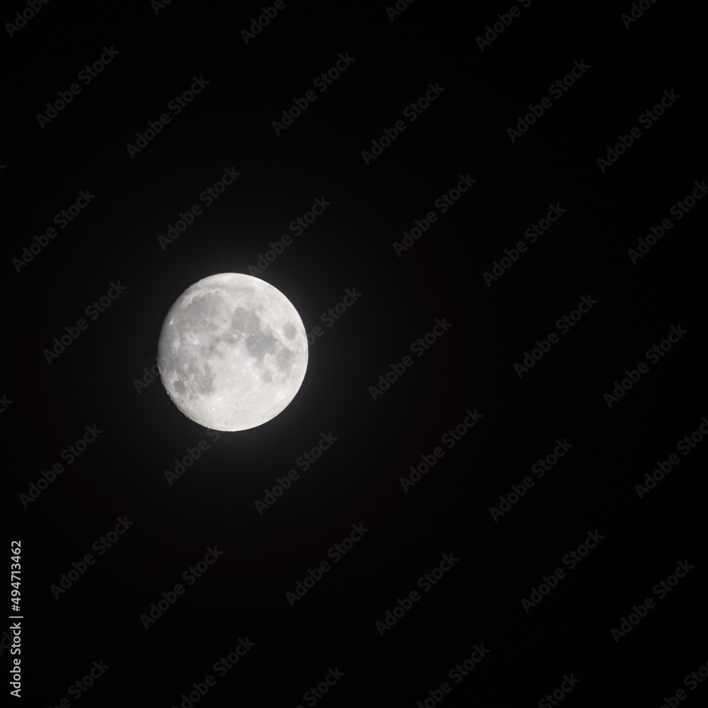 Moon Timelapse, Stock time lapse : Full moon rise in dark nature sky, night time. Full moon disk time lapse with moon light up in night dark black sky. High-quality free video footage or timelapse Moon Timelapse, Stock time lapse : Full moon rise in dark nature sky, night time. Full moon disk time lapse with moon light up in night dark black sky. High-quality free video footage or timelapse