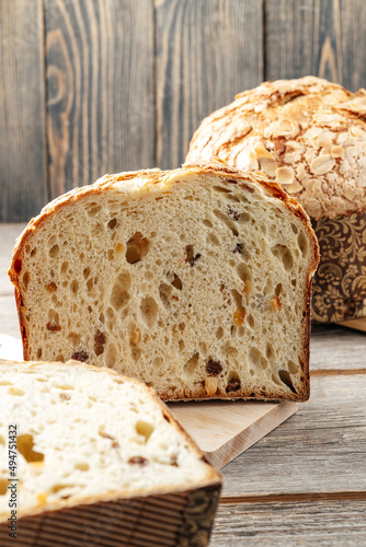 cutaway easter cakes