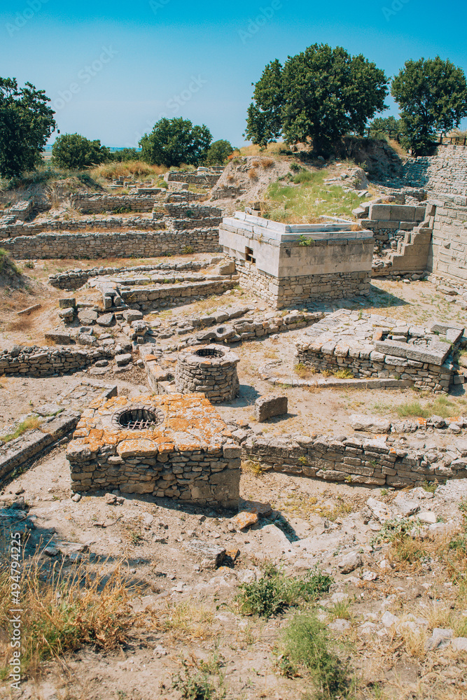 Photo of the ruins of the city of Troy in Turkey