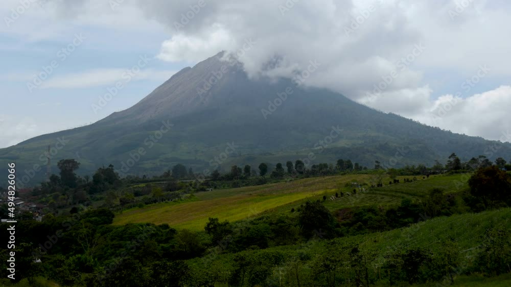 Timelapse Peak of Gunung Sinabung Mountain with Dramatic Cloud Timelapse Peak of Gunung Sinabung Mountain with Dramatic Cloud