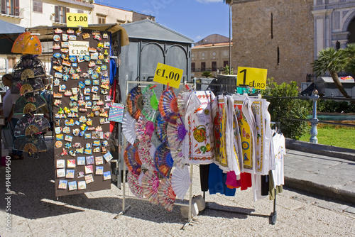  Traditional sicilian textile souvenirs on the local market in Monreale © Lindasky76