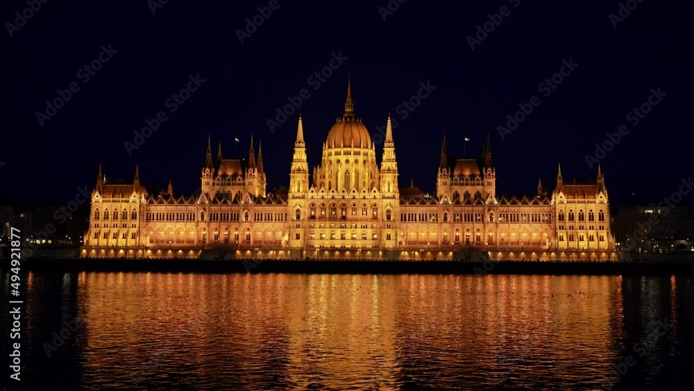 2 Hungarian Parliament Building by night 2 Hungarian Parliament Building by night