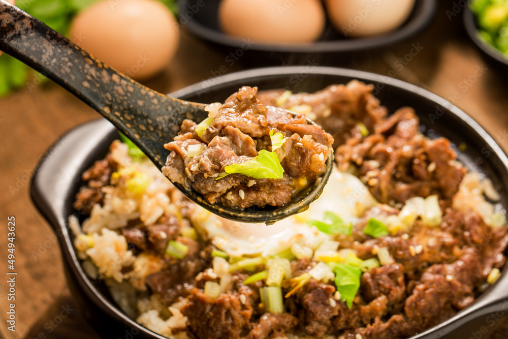 Cantonese style rice with beef