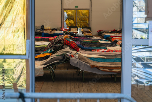 Картината върху платно Temporary beds in a camp for refugees from Ukraine in Krakow, Poland