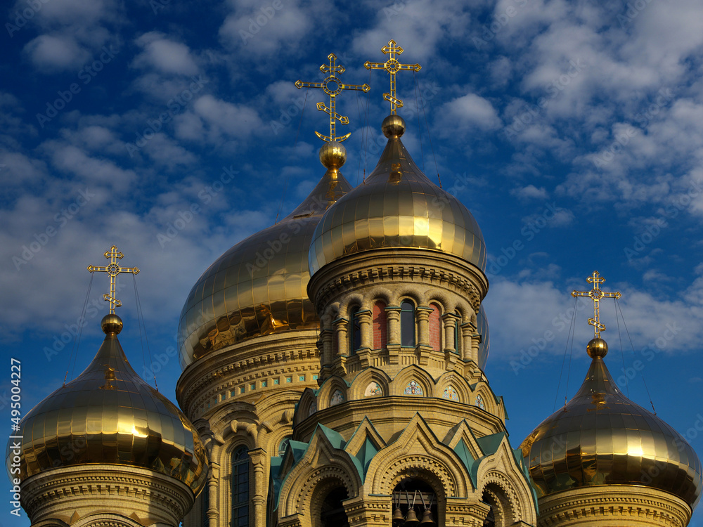 Close-up, Golden domes of the Orthodox Cathedral. Orthodox church. Easter.