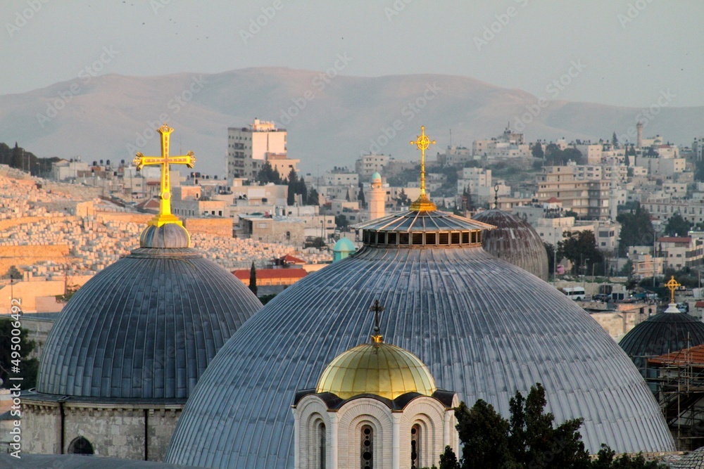 Obraz premium dome of church in jerusalem