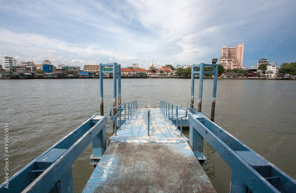 Chao Phraya River include pier, It's the major river in Thailand Chao Phraya River include pier, It's the major river in Thailand