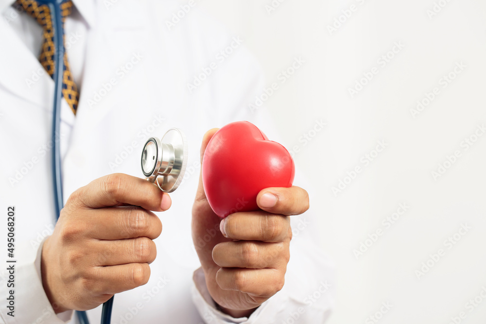 Angina is a common heart disease in adults. The main risk factors include increasing age. heavy smoking Hyperlipidemia, diabetes, high blood pressure Angina is a common heart disease in adults. The main risk factors include increasing age. heavy smoking Hyperlipidemia, diabetes, high blood pressure