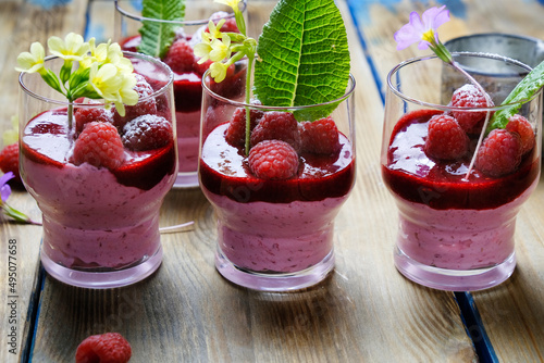 Rasberry mousse