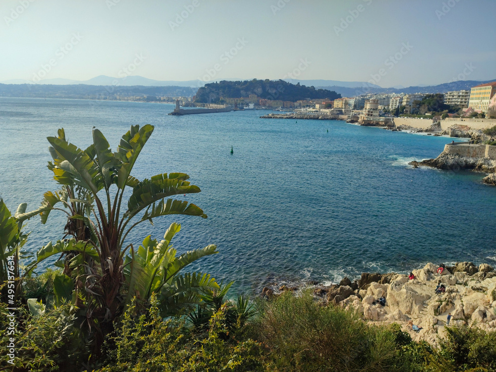 Panorama sur la baie des anges à Nice sur la Côte d'Azur