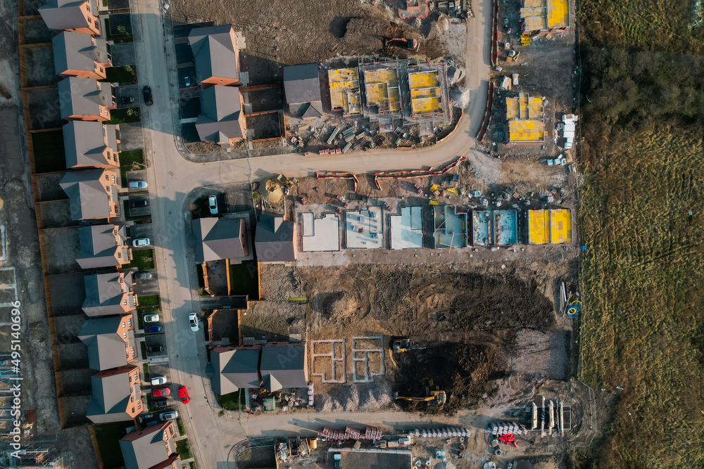 aerial view of a new housing development being built in the UK.
