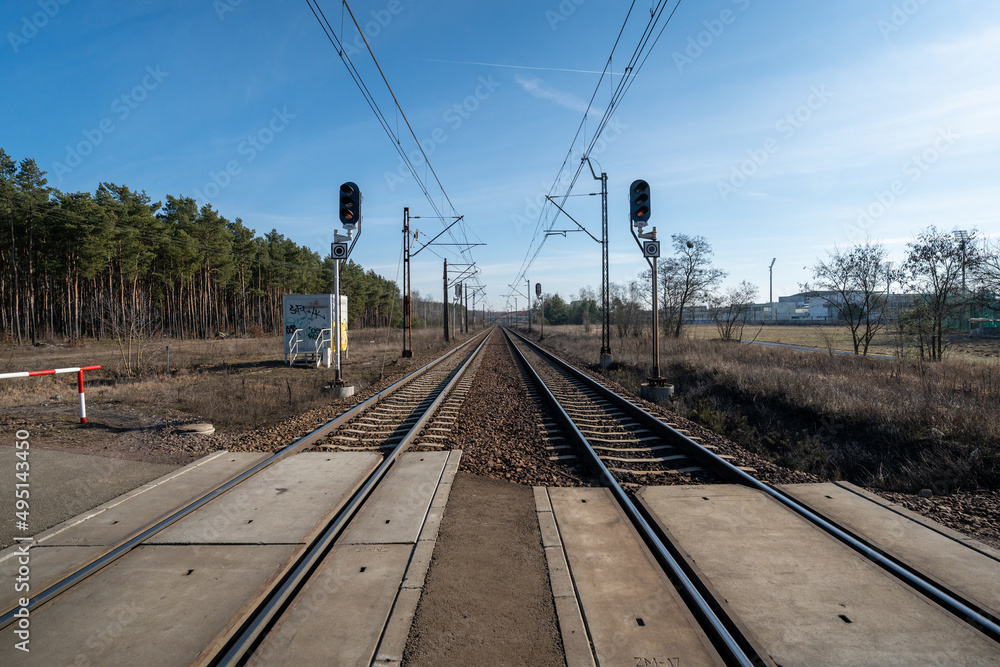 straight railway tracks