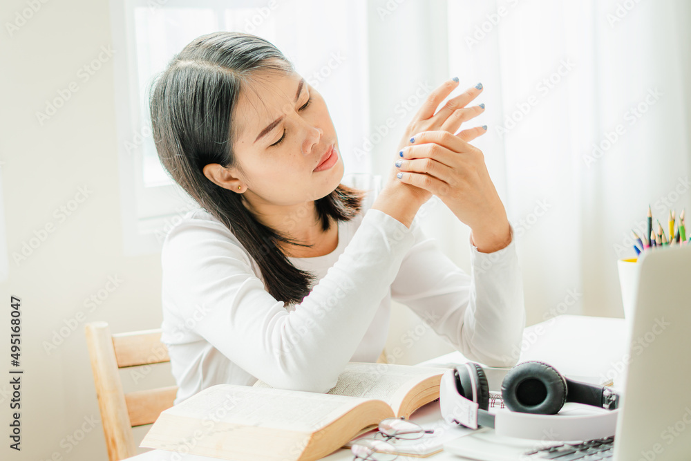 Asian women have peripheral neuropathy, numbness in the arms and pain. Asian women have peripheral neuropathy, numbness in the arms and pain.